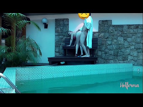 ❤️ Inaanyayahan ni Boss ang kasambahay sa pool, ngunit hindi napigilan ang init ️ Porno fb sa amin ️❤