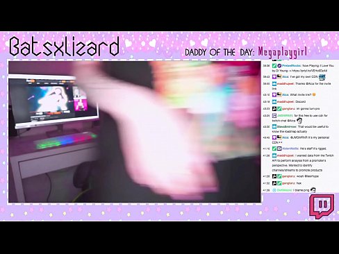 ❤️ NAKALIMUTAN NG GAMER NA I-OFF ANG STREAM AT NAGSQUIRTED LIVE ON AIR ️ Porno fb sa amin ️❤